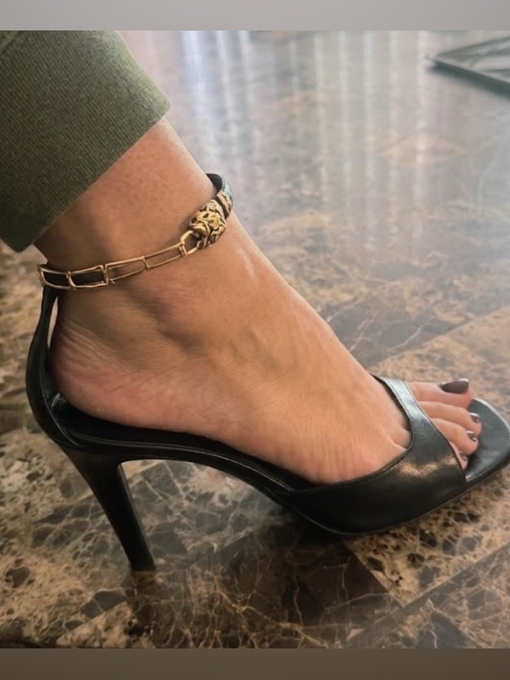 Gucci Black Leather Open-Toe Stiletto Sandals